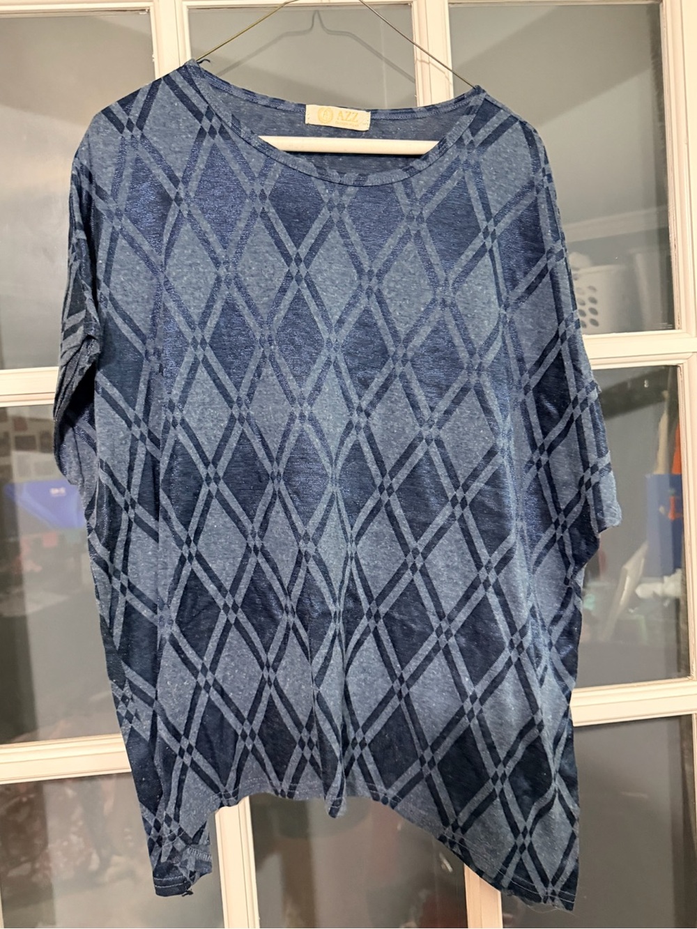 Lightweight Navy Diamond-Pattern Tunic Top by